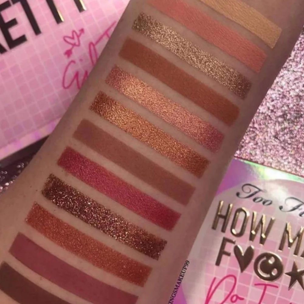 Erika Jayne "Pretty Mess" Eyeshadow Palette - Picture 5 of 12